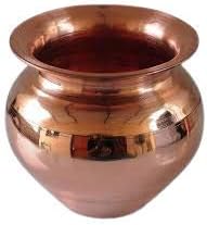 Tradicional Pure Copper LOTA Oração Temple Pooja Kalash Item Hindu Bebido Brass Pooja, Kalash Lota Para Festival Hindu