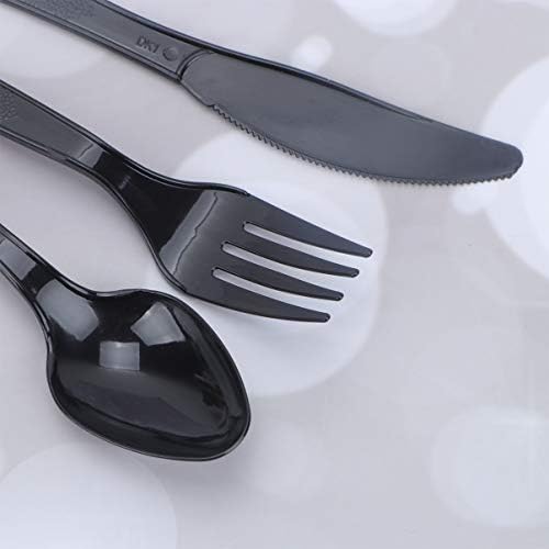 AMOSFUN 48 PCS Kit de utensílio descartável Facas de plástico Forks and Spoon Para talheres de festa de graduação 2020 Suprimentos